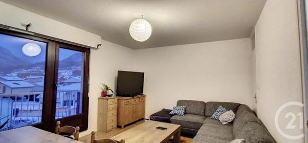 appartement à vendre  4 pièces - 80,07 m2 ST PIERRE EN FAUCIGNY - 74