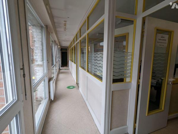 EN EXCLUSIVITE - ST POL/TERNOISE CENTRE-VILLE - LOCAUX A USAGE DE BUREAUX de 250m² EN TRES BON ...