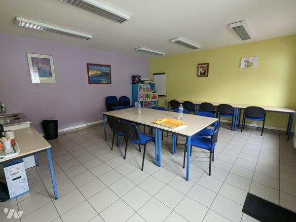 EN EXCLUSIVITE - ST POL/TERNOISE CENTRE-VILLE - LOCAUX A USAGE DE BUREAUX de 250m² EN TRES BON ...