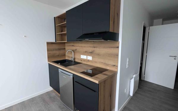 Appartement à vendre    1 pièce • 26 m2 Reims