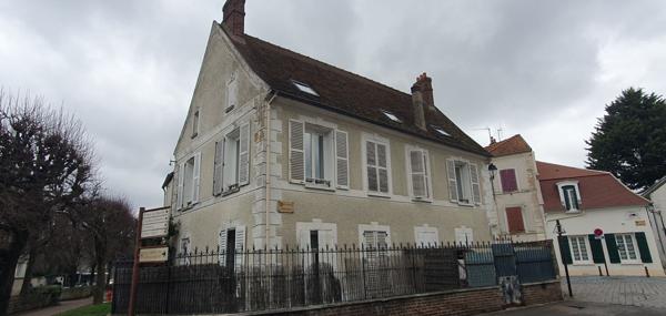 Appartement Brie Comte Robert 2 pièce(s)