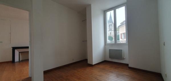 Appartement Brie Comte Robert 2 pièce(s)