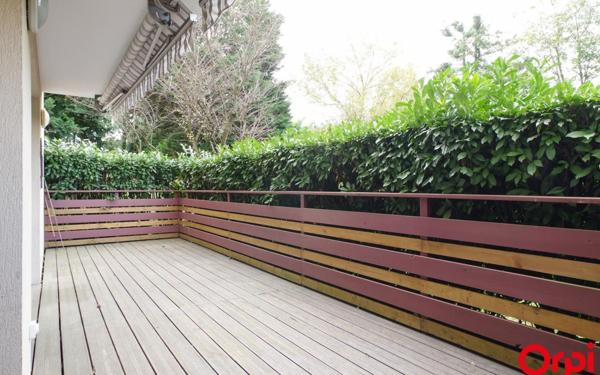 Appartement à louer    5 pièces •  Tassin-la-Demi-Lune