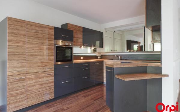 Appartement à louer    5 pièces •  Tassin-la-Demi-Lune