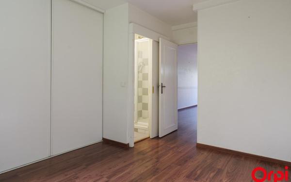 Appartement à louer    5 pièces •  Tassin-la-Demi-Lune