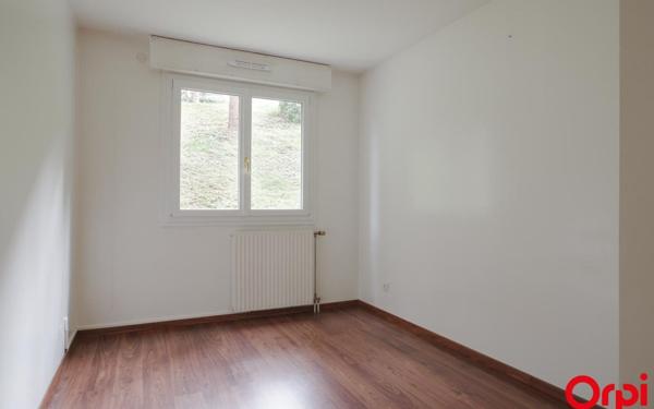 Appartement à louer    5 pièces •  Tassin-la-Demi-Lune