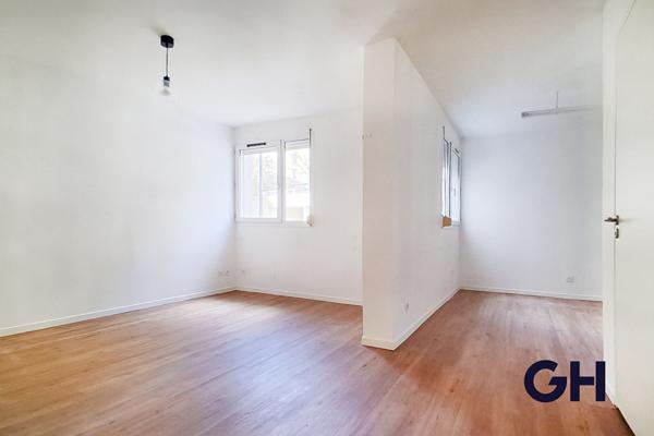 CALUIRE - T2 de 55 m² - REFAIT À NEUF - CLIMATISÉ - LOGGIA