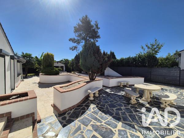 Maison à vendre 8 pièces 230 m² Saint-Pathus