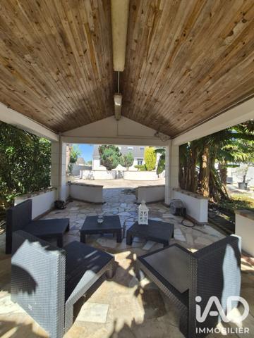 Maison à vendre 8 pièces 230 m² Saint-Pathus