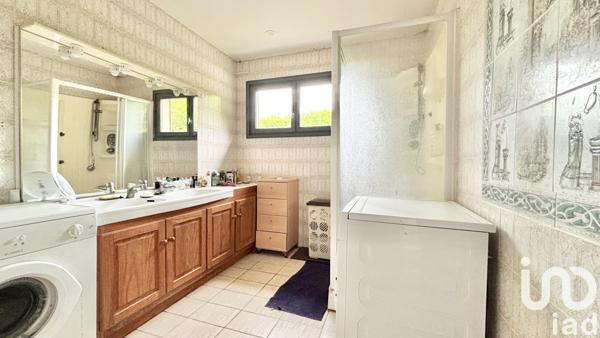 Maison à vendre 5 pièces 241 m² Lesparre-Médoc