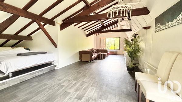 Maison à vendre 5 pièces 241 m² Lesparre-Médoc