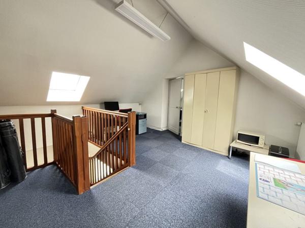 Immeuble à vendre 139 000 € Bourges 109 m² DPE D