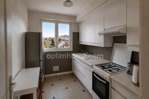 LIVRY-GARGAN – 3 PIÈCES – RÉSIDENCE SÉCURISÉE – AGENCEMENT OPTIMAL