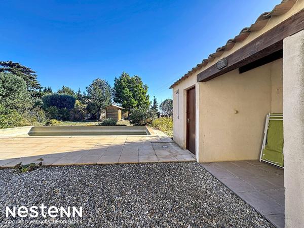 Maison de plain pied de 114m² avec piscine à Roubia