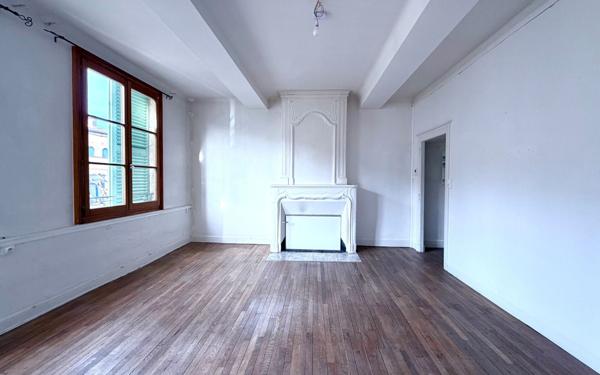 Immeuble à vendre    2 pièces •  Bar-le-Duc