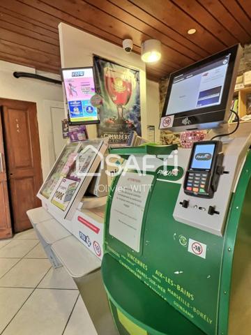 Bureau de tabac, loto, PMU, bar terrasse, et appartement