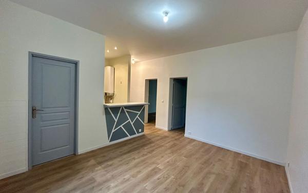 Appartement à vendre    3 pièces • 48,59 m2 Corbeil-Essonnes