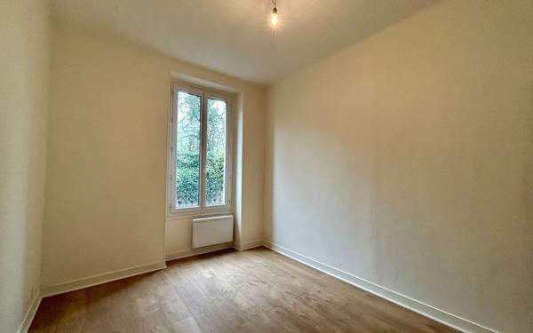 Appartement à vendre    3 pièces • 48,59 m2 Corbeil-Essonnes