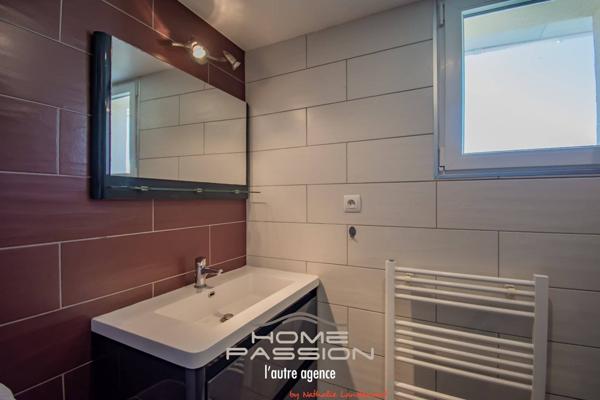 ETAULES - MAISON FAMILIALE RENOVEE DANS SECTEUR CALME