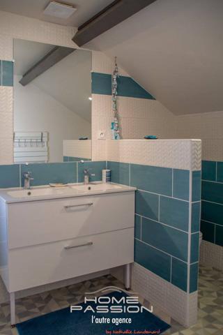 ETAULES - MAISON FAMILIALE RENOVEE DANS SECTEUR CALME