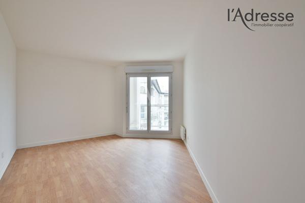 Appartement familial 4 pièces avec 2 balcons, 2 parkings et cave