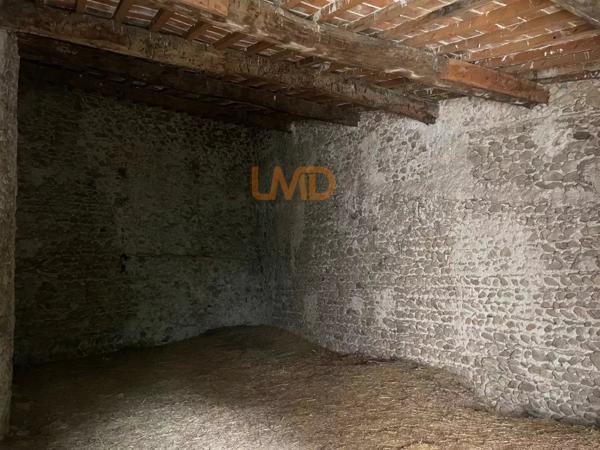 Grange avec studio attenant Thuir