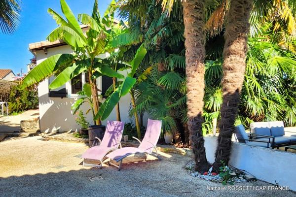 Maison à vendre 6 pièces LA GREVE SUR MIGNON (17)Maison de charme avec jardin paysagé et dépendance – 133 m² habitables sur 947 m² de terrain