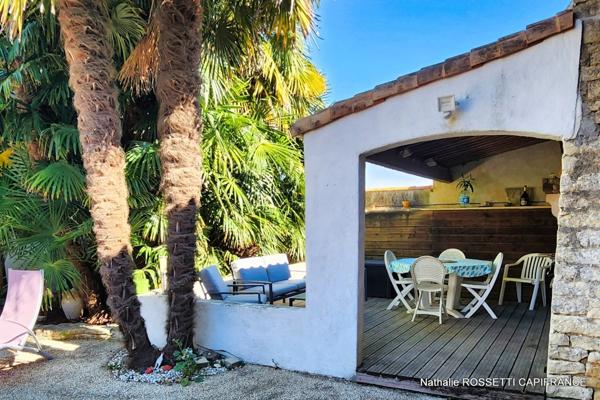 Maison à vendre 6 pièces LA GREVE SUR MIGNON (17)Maison de charme avec jardin paysagé et dépendance – 133 m² habitables sur 947 m² de terrain