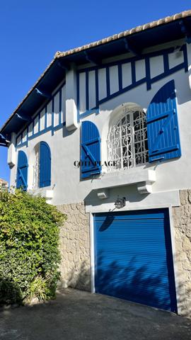 Royan (17200) VILLA STYLE BASQUE PROCHE PLAGES ET PORT DE PLAISANCE AU PRIX DE 945 000 € HAI