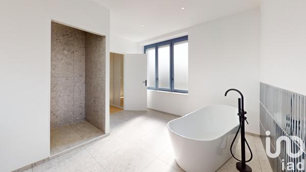 Maison à vendre 5 pièces 256 m² Ennezat