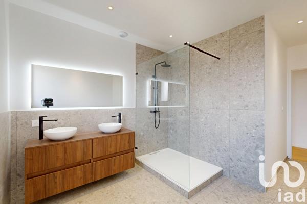 Maison à vendre 5 pièces 256 m² Ennezat