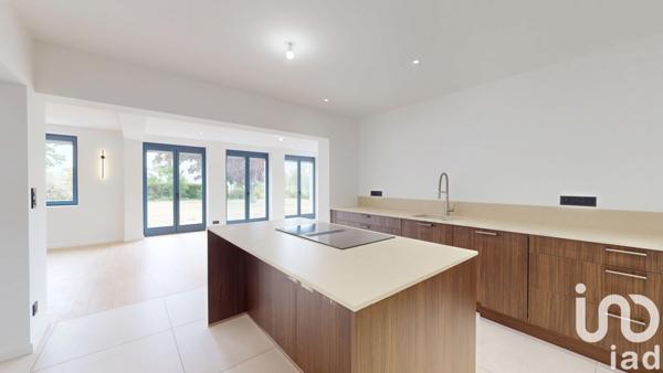 Maison à vendre 5 pièces 256 m² Ennezat