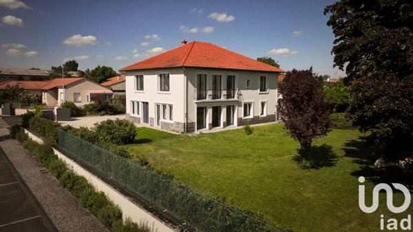Maison à vendre 5 pièces 256 m² Ennezat