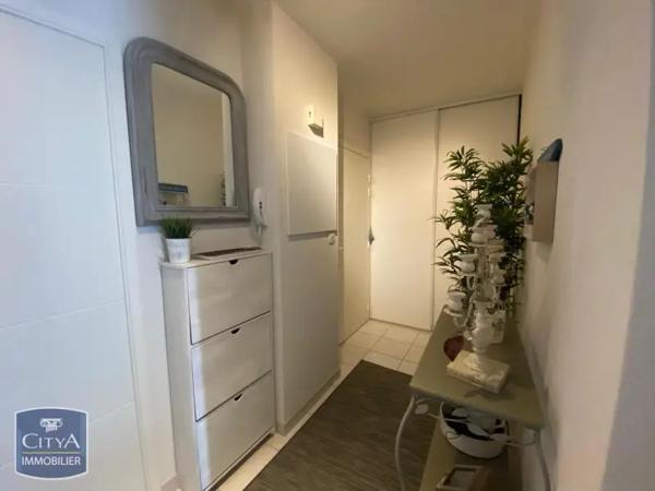 Appartement à louer 3 pièces 72.77m² La Riche (37520)