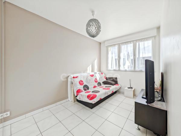 Dpt Saône et Loire (71) A 10 mn de Chalon-Sur-Saône maison de 5 pièces 113 m² 4 chambres, garage !