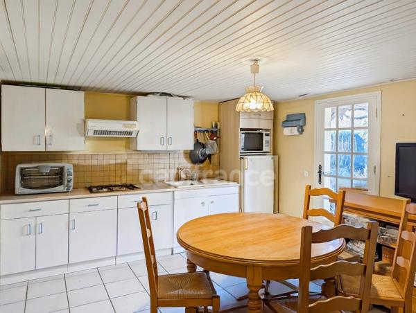 Dpt Saône et Loire (71) A 10 mn de Chalon-Sur-Saône maison de 5 pièces 113 m² 4 chambres, garage !