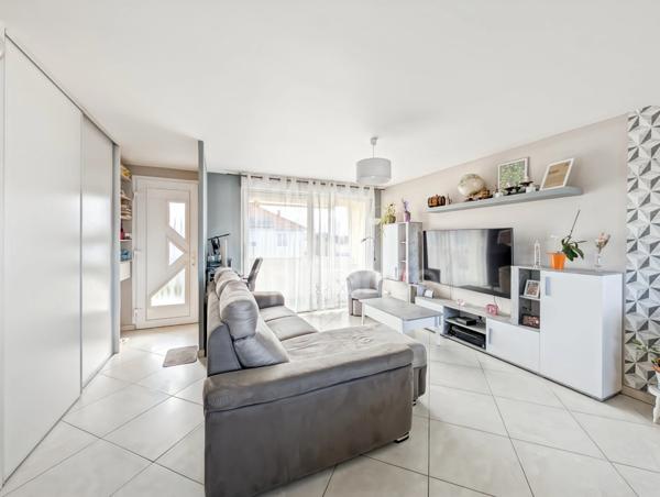 Dpt Saône et Loire (71) A 10 mn de Chalon-Sur-Saône maison de 5 pièces 113 m² 4 chambres, garage !