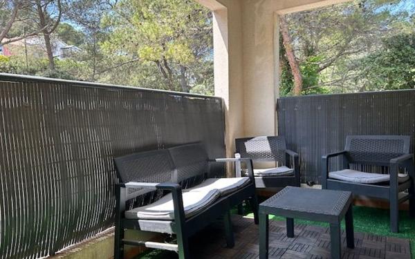 Appartement à vendre    3 pièces • 56 m2 Vedène