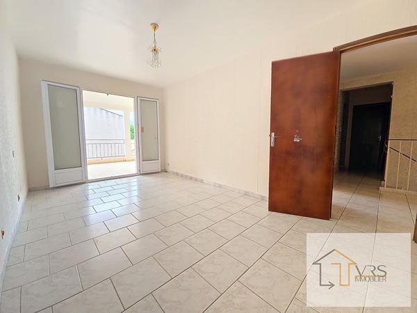 OPPORTUNITÉ - GRANDE MAISON 165 M2 AVEC TERRASSES, JARDIN ET GARAGE.