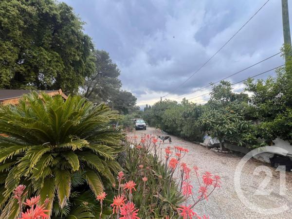 Maison à vendre  4 pièces - 81,10 m2 ANTIBES - 06