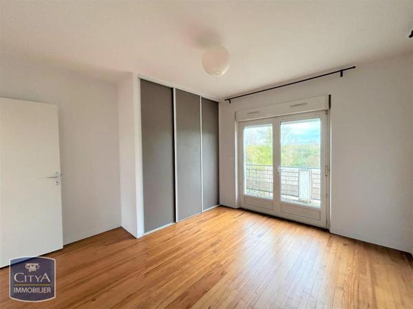 Appartement à louer 4 pièces 90m² Montauban (82000)