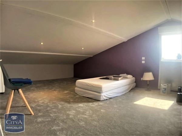 Appartement à louer 4 pièces 90m² Montauban (82000)