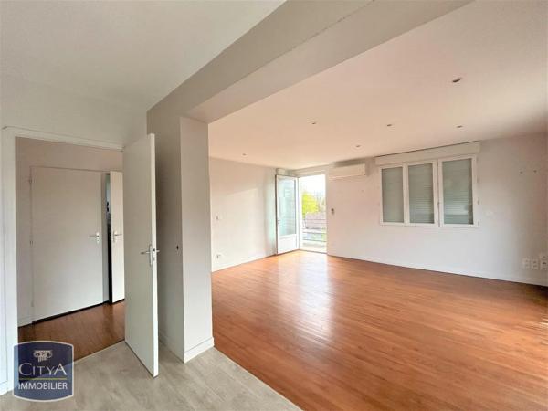 Appartement à louer 4 pièces 90m² Montauban (82000)