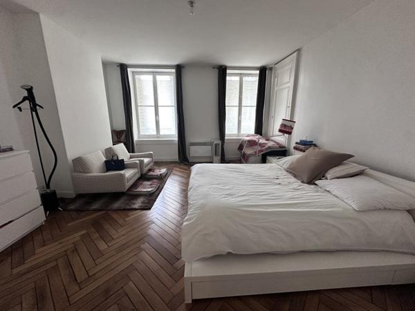 Appartement à vendre |  Bordeaux |  4 pièces | 162 m²