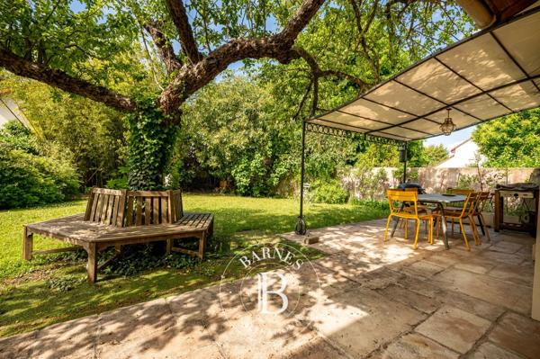 Nanterre, Maison 5 Chambres -  200 m² à vendre