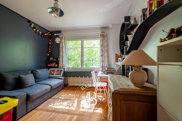 Nanterre, Maison 5 Chambres -  200 m² à vendre