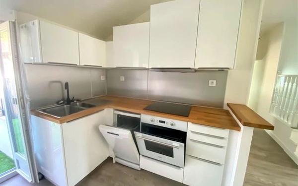 Appartement à louer    2 pièces • 57 m2 Vaux-sur-Seine