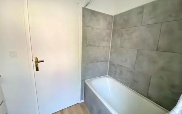 Appartement à louer    2 pièces • 57 m2 Vaux-sur-Seine