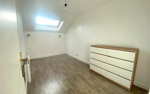 Appartement à louer    2 pièces • 57 m2 Vaux-sur-Seine