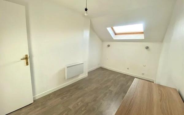 Appartement à louer    2 pièces • 57 m2 Vaux-sur-Seine